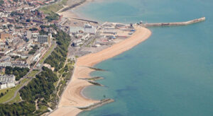 10 Best Eyebrow Waxing Near Folkestone Neighborhoods