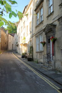 10 Best Pubs with Play Areas Near Bradford-on-Avon Neighborhoods