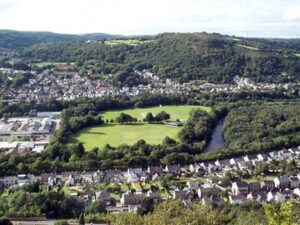 10 Best Head Spas Near Pontardawe Neighborhoods