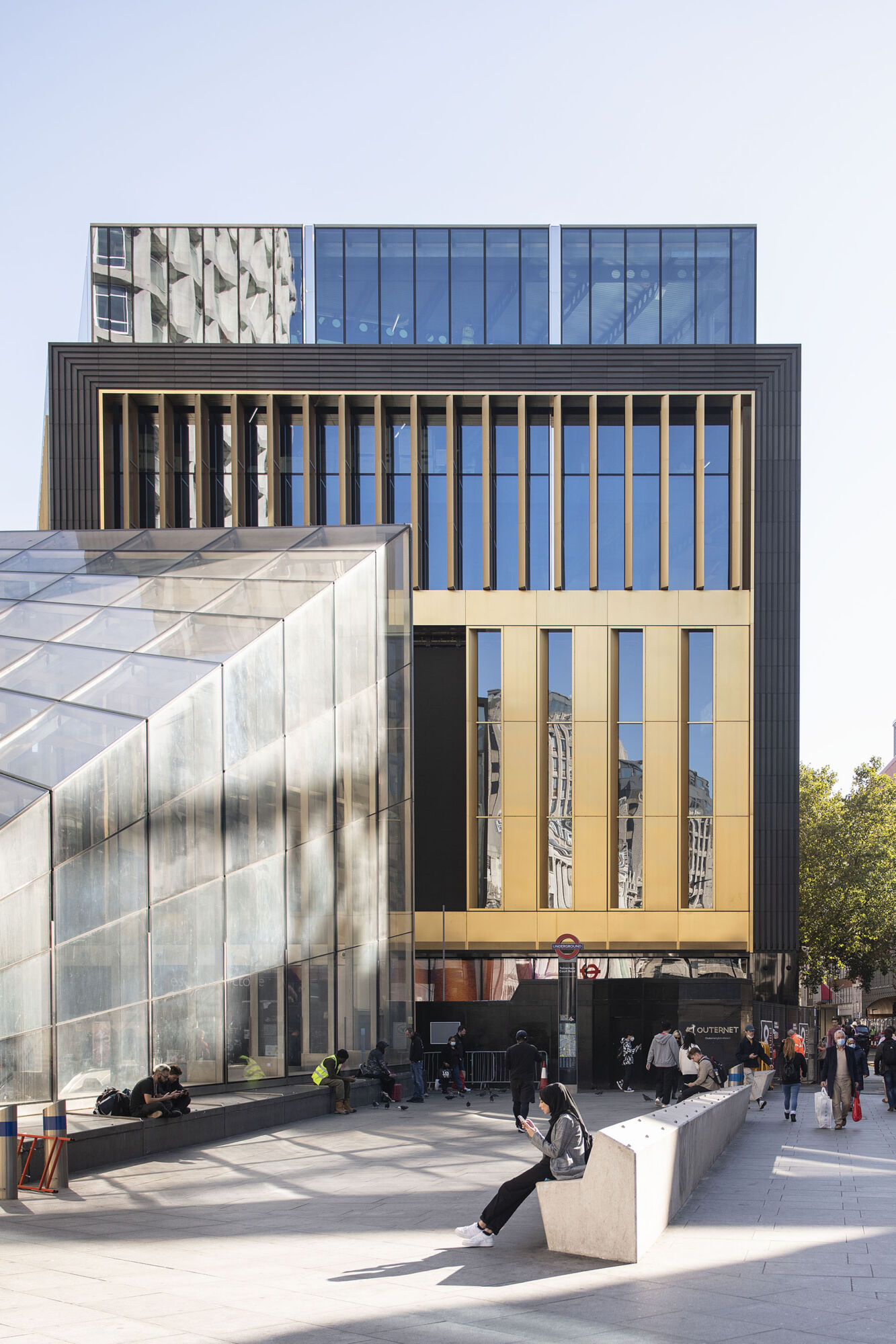 10 Best Dog Walks Near Outer London Neighborhoods