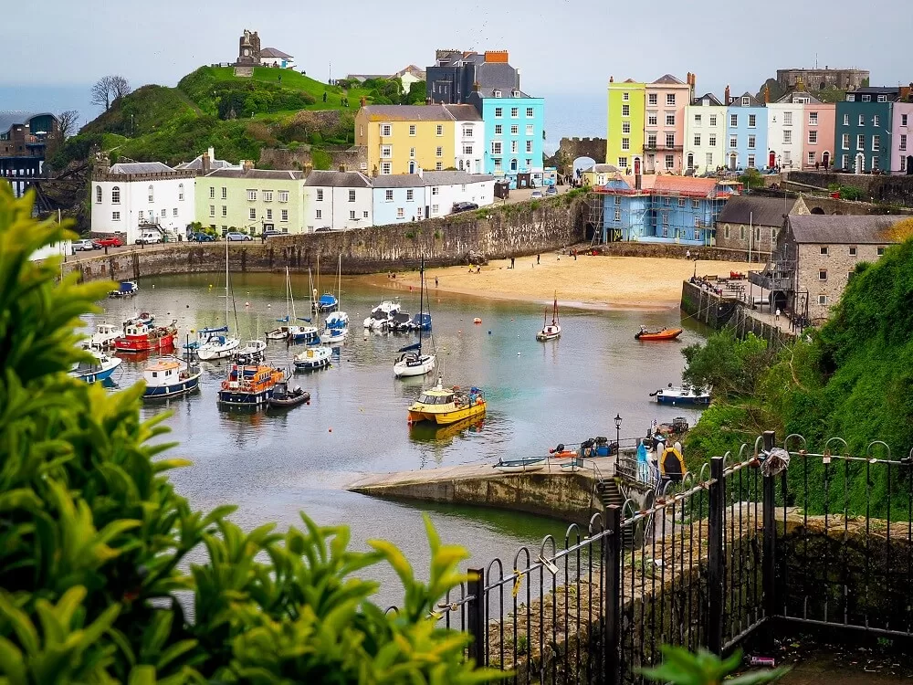 10 Best Pubs with Play Areas Near Tenby Neighborhoods