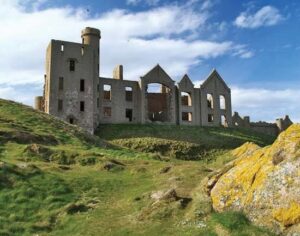 10 Best Eyebrow Waxing Near Cruden Bay Neighborhoods